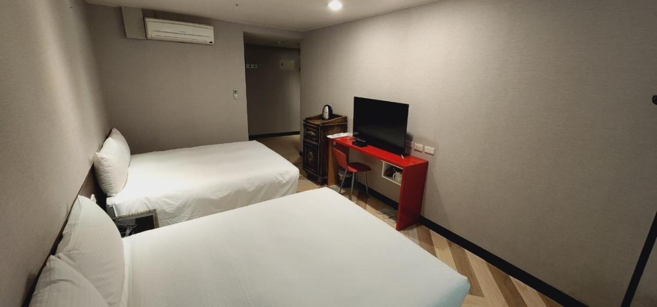 Ximen Garden Inn Taipei Exterior photo